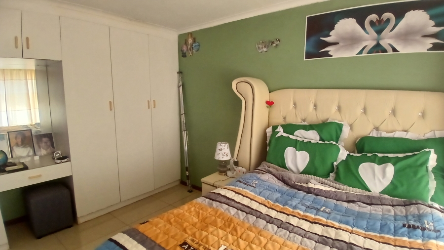2 Bedroom Property for Sale in King Williams Town Central Eastern Cape
